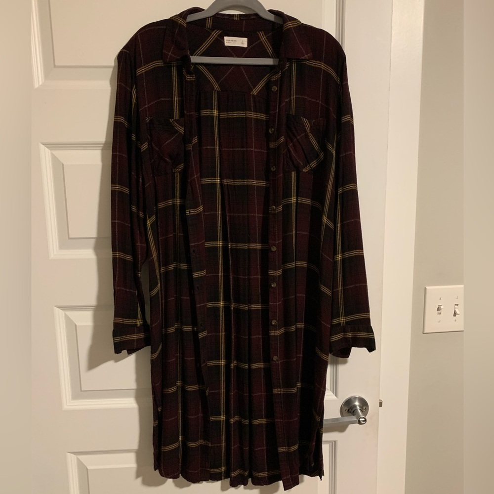 NWOT Women’s Maurice’s Flannel Duster (Knee Length)